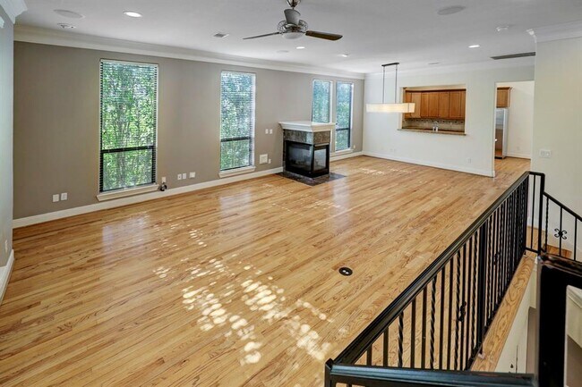 Building Photo - 6134 Hamman St