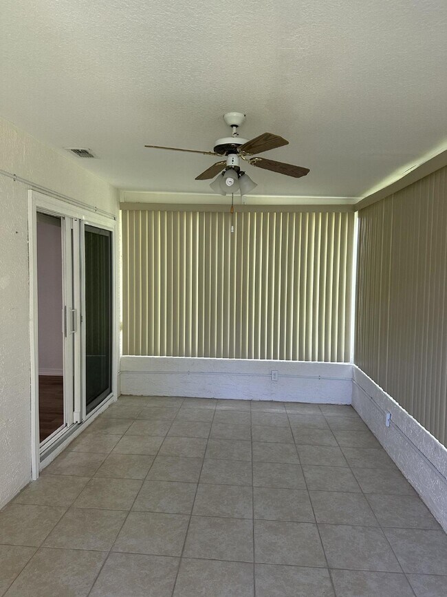 Building Photo - For Rent. Timber Pines 2 Bedroom, 2 Bathro...