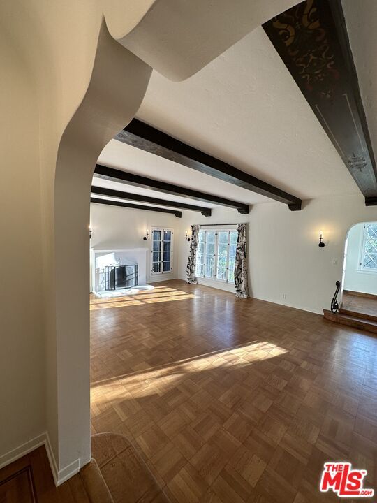Building Photo - 150 S Orange Dr