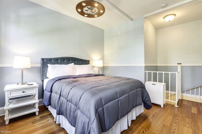 Building Photo - 2 br, 1.5 bath  - Lazy Gecko