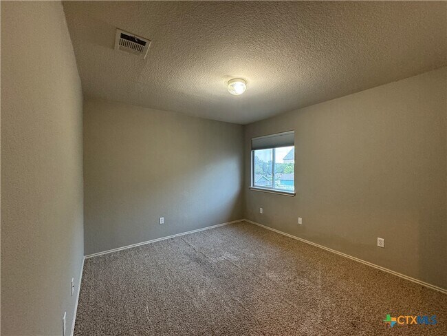 Building Photo - 701 Sampson