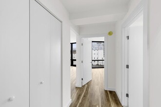 Building Photo - Boardwalk House A-03 | Spacious 1BR, 528 SF