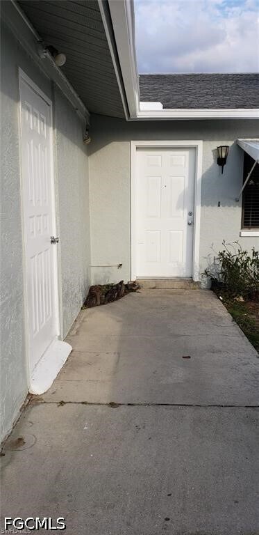 Building Photo - 4619 SW 7th Pl