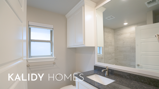 Building Photo - 12500 Elba Dr