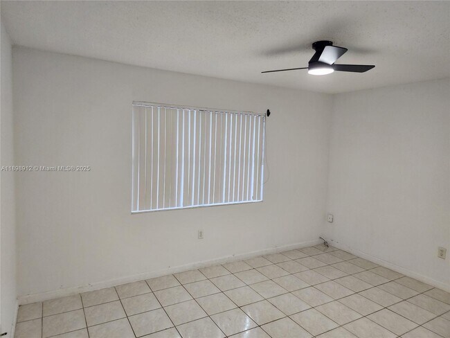 Building Photo - 10879 NW 7th St