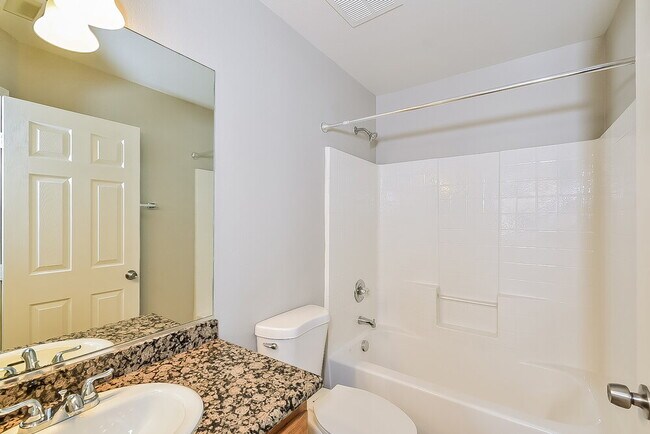 Building Photo - 10348 Faustine Ave