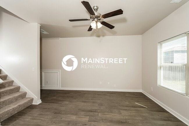 Building Photo - 3 Bedroom Pet-Friendly Home in McCalla, AL with Main Street Renewal