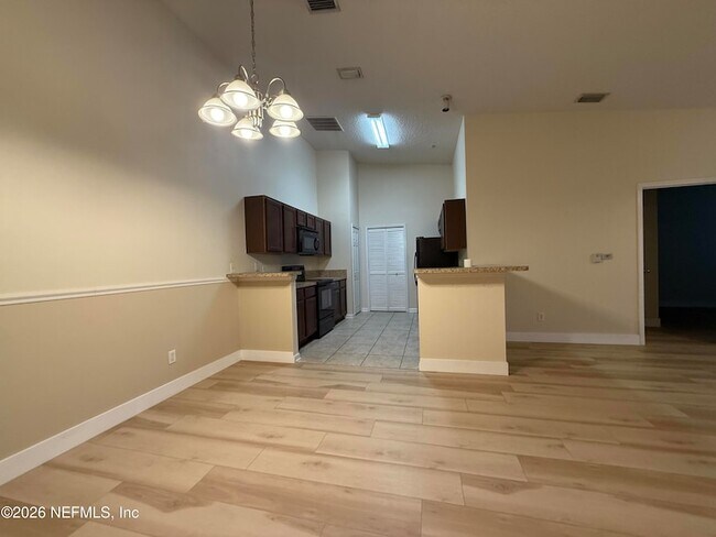 Building Photo - 2564 Golden Lake Loop