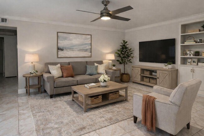 Building Photo - 321 Newport V