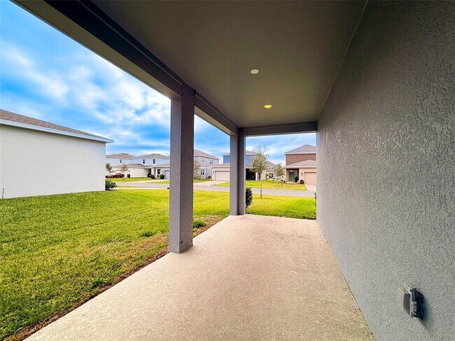 Building Photo - 2030 Shaggy Fisher Dr