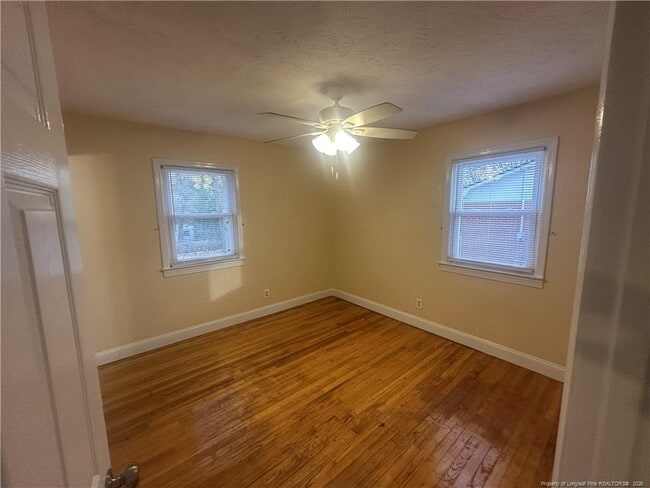 Building Photo - 6120 Conaway Dr