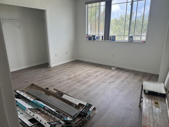 Building Photo - 6228 Parkside Meadow Dr