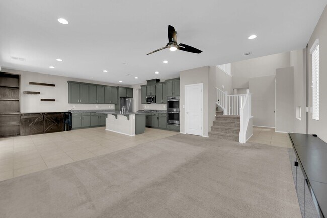 Building Photo - Beautiful House near Durango Curve