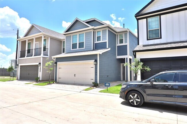 Building Photo - 10506 Blankiet Ln.