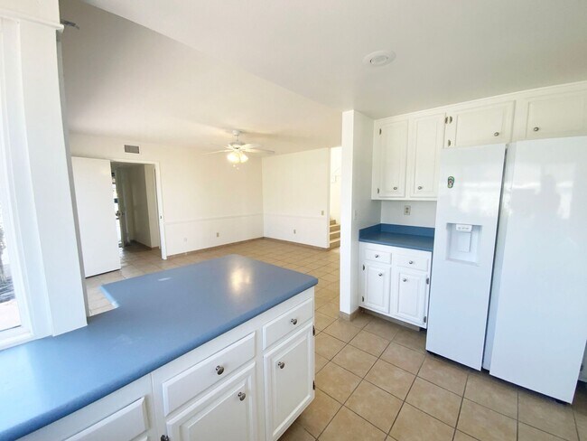 Building Photo - 44 Half Moon Bend
