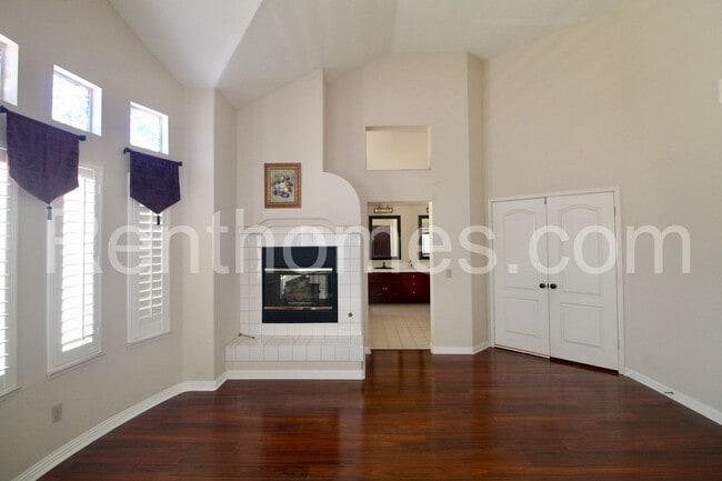 Building Photo - 11743 Windcrest Ln