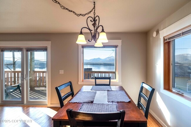 Building Photo - 1254-1256 Water St