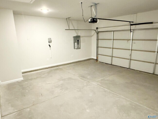 Building Photo - 217 Stockyard Cir