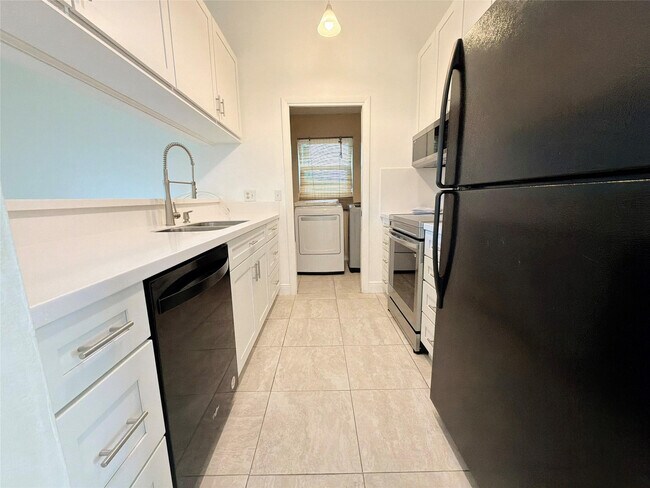 Building Photo - 8350 NW 46th St