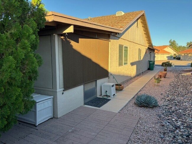 Building Photo - Welcome to this stunning 2-bedroom, 2-bathroom home, in Leisure World a 45+ Active Adult Resort C...