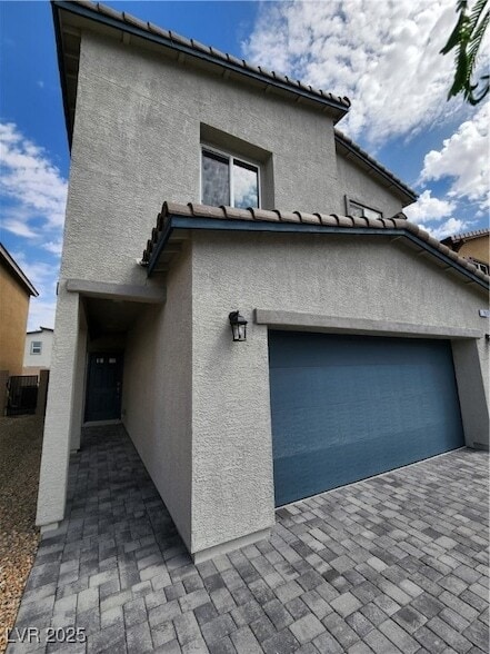 Building Photo - 7836 Pink Opal Ave