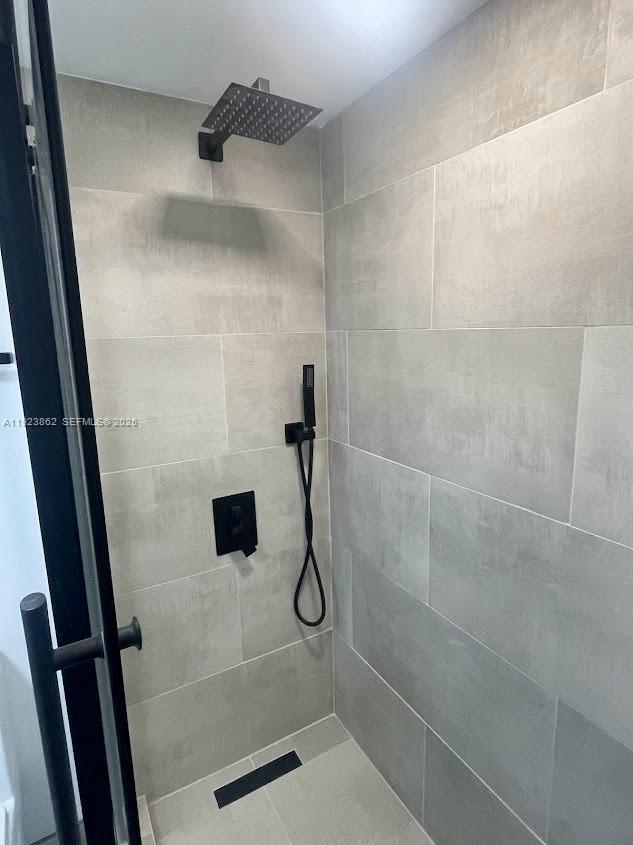 Building Photo - 440 S Park Rd