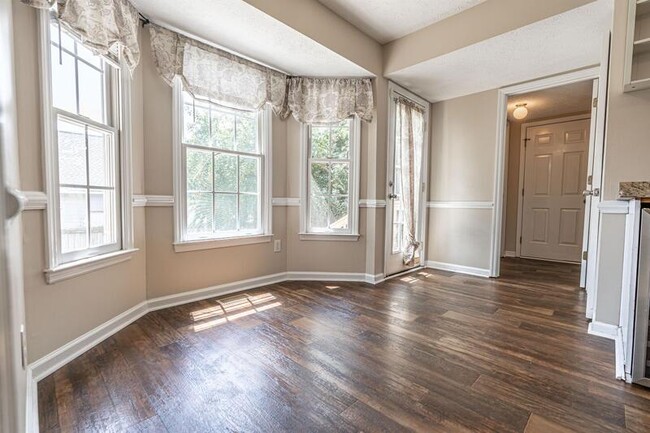 Building Photo - 6513 Jacobs Creek Cir