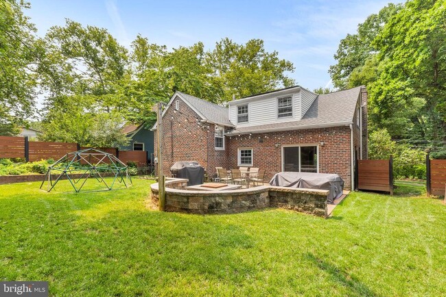 Building Photo - 707 Conshohocken State Rd