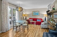 Building Photo - 874 Colony Dr