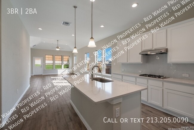 Building Photo - 4025 Arena Blanca