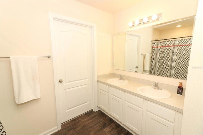 Building Photo - 771 Grand Reserve Dr