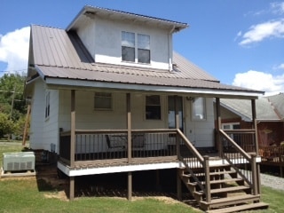 Building Photo - 923 Hillcrest E Dr