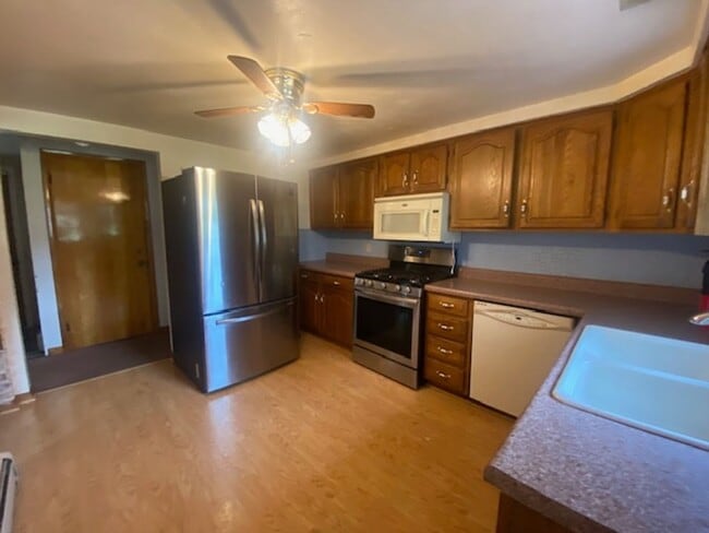 Building Photo - Single Family Home in Richland Area