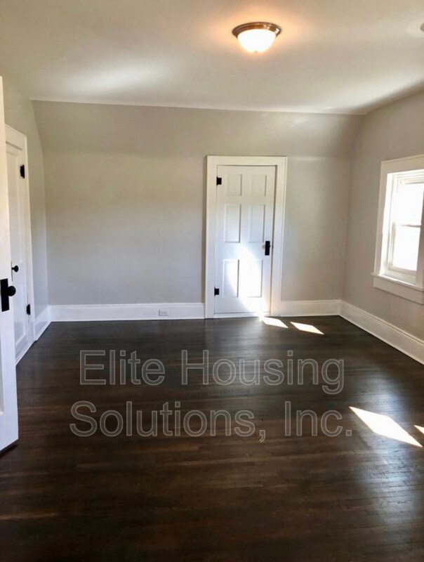 Building Photo - 4672 W Lee Hwy