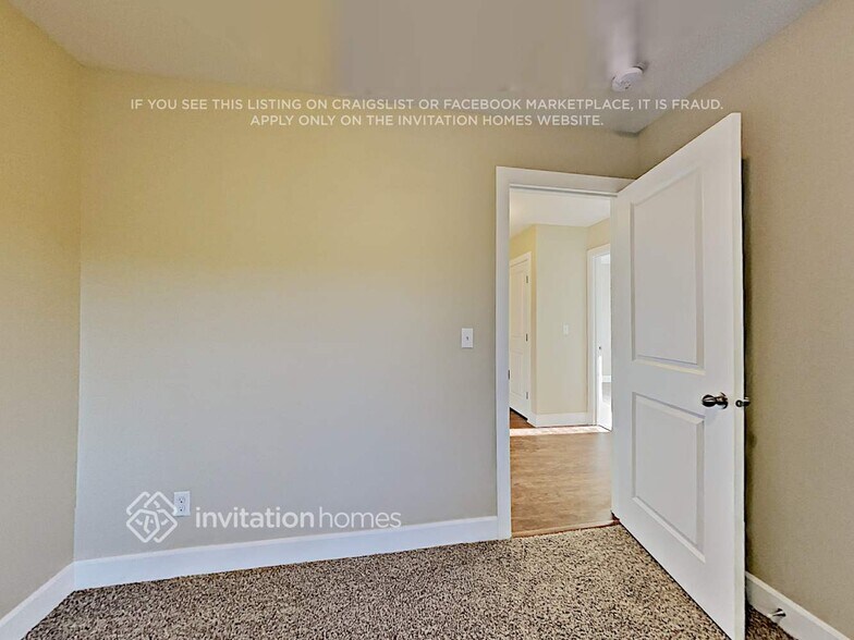 Building Photo - 18404 104th St Ct E