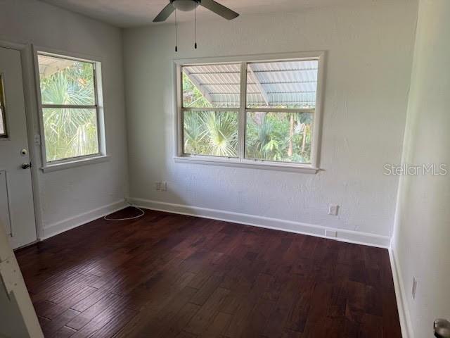 Building Photo - 1614 N Osceola Ave