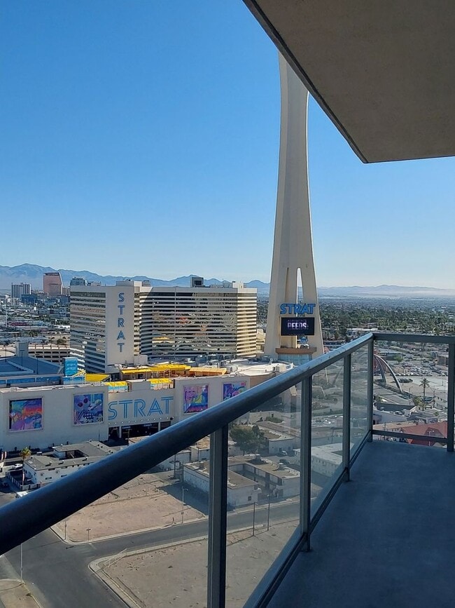 Building Photo - Gorgeous Studio in the Allure High Rise !!!