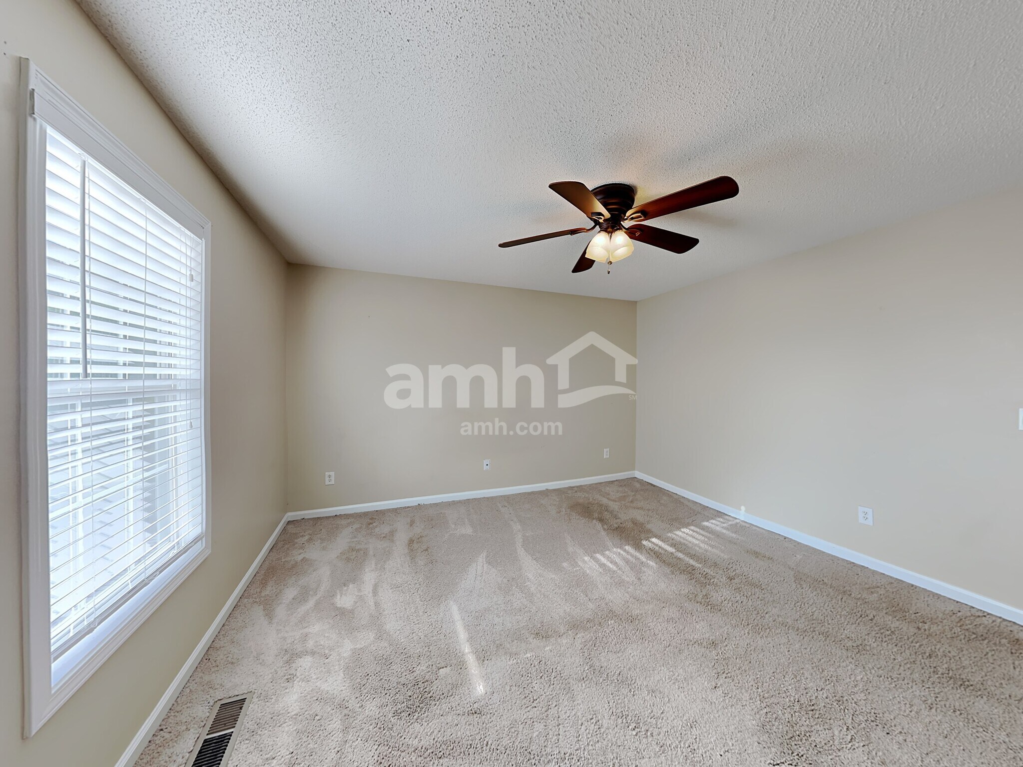 Building Photo - 123 Ivy Mill Way