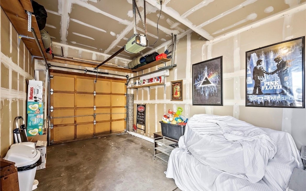 Garage - 1725 S Allison St