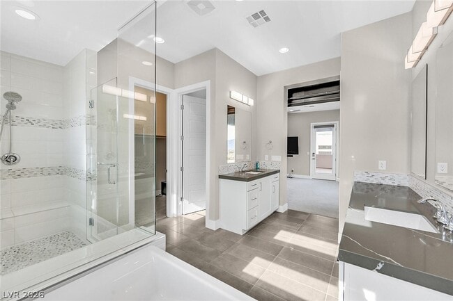 Building Photo - 4008 Desert Trce Ct