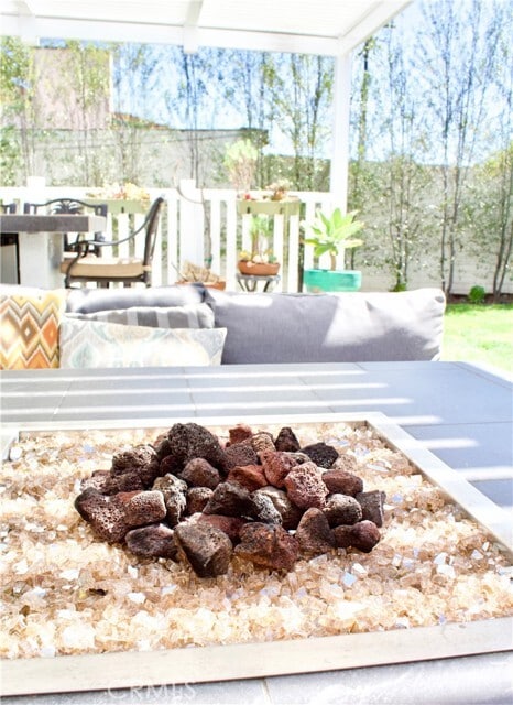 Building Photo - 8727 Glider Ave