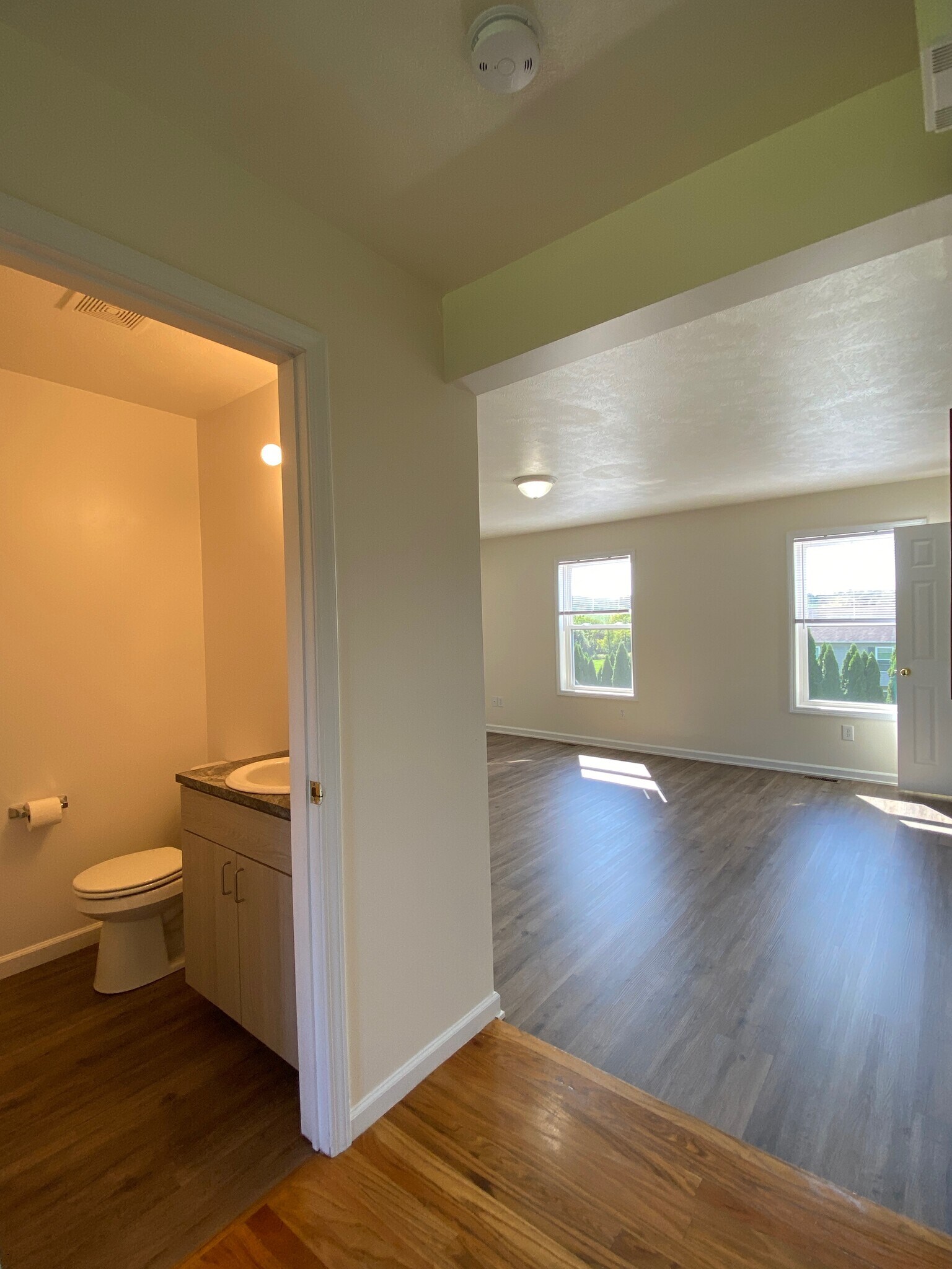 Building Photo - 204 Betsinger Rd