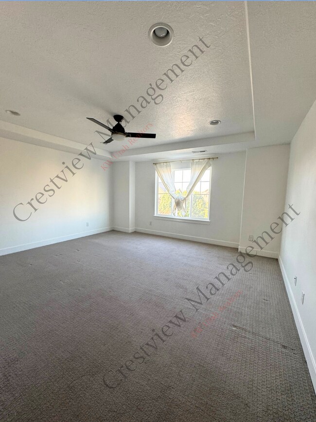 Building Photo - 4883 N Nile Dr