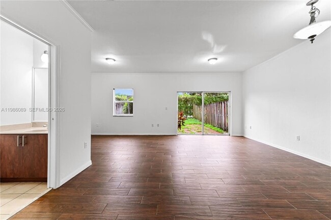 Building Photo - 5043 SW 140th Terrace