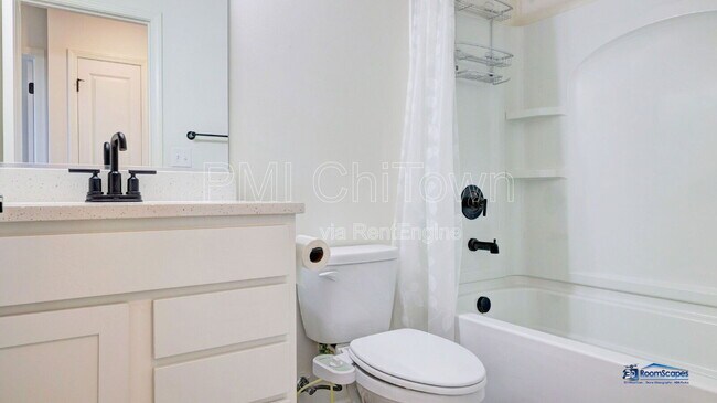 Building Photo - 2326 Venture Dr