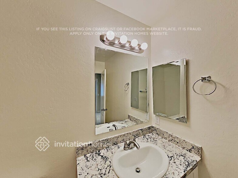 Building Photo - 12759 W Desert Mirage Dr
