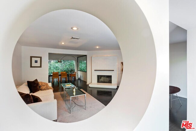 Building Photo - 1730 Mt Olympus Dr