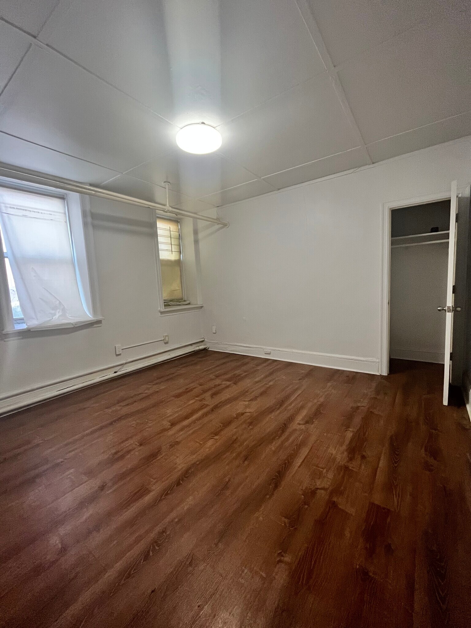 2005 JFK Blvd Basement - 2016 John F Kennedy Blvd