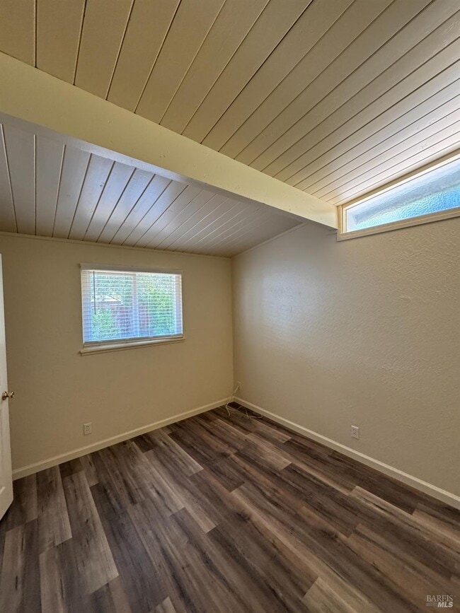 Building Photo - 313 Corkwood St