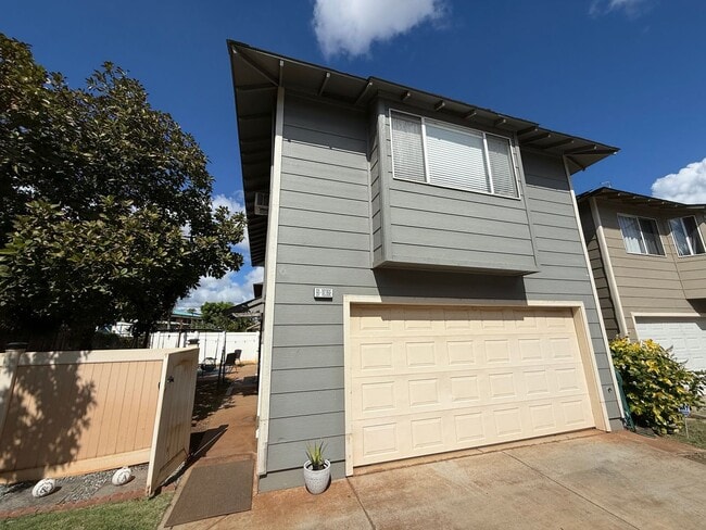 Building Photo - 91-1036E Hoomaka St